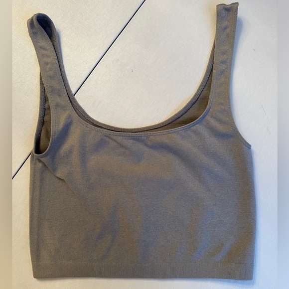 Free People Intimately Light Gray Cropped Tank Top Size XS/S - Picture 2 of 3